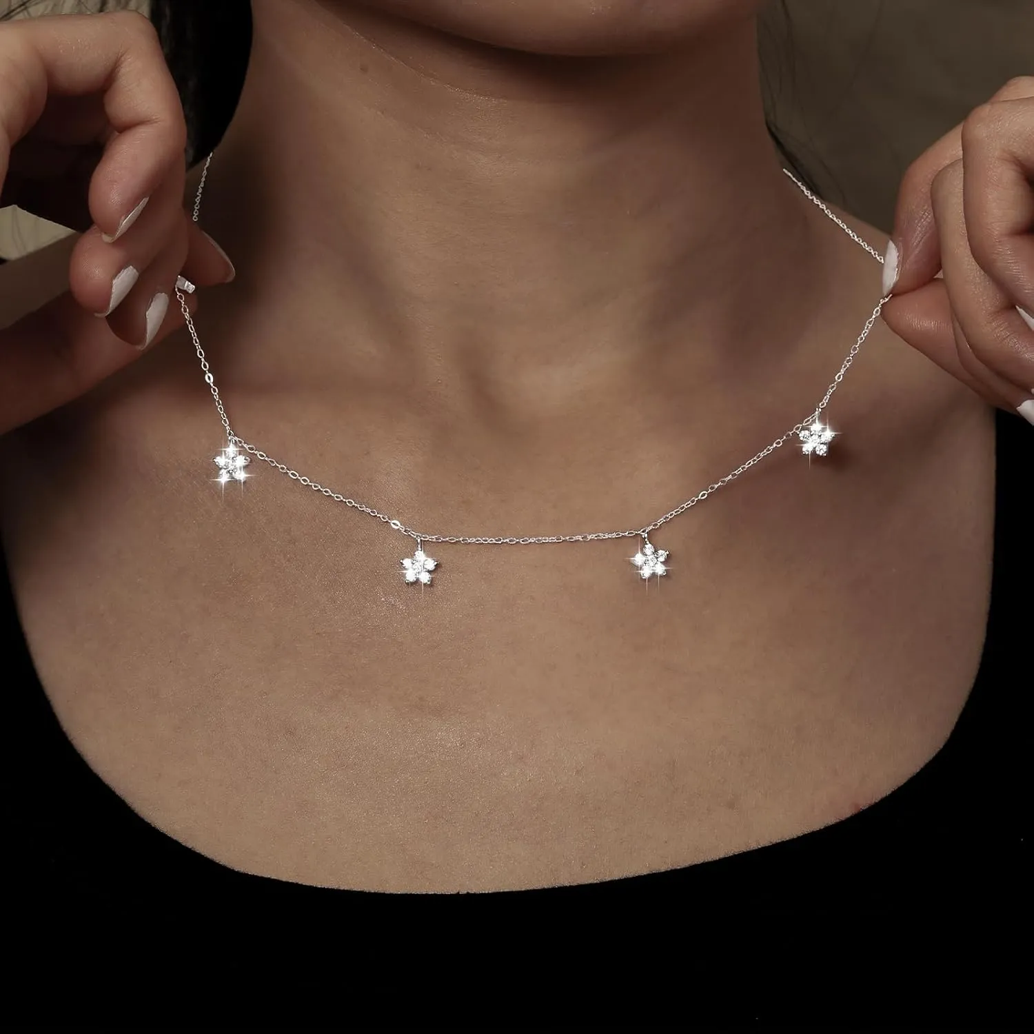 925 Sterling Silver Leaf Necklace 14K Gold Plated CZ Leaf Pendant Necklace for Women Lucky Flower Necklaces 5 Leaves Choker Necklace Dainty Chain Necklaces Jewelry To My Daughter Graduation Gifts