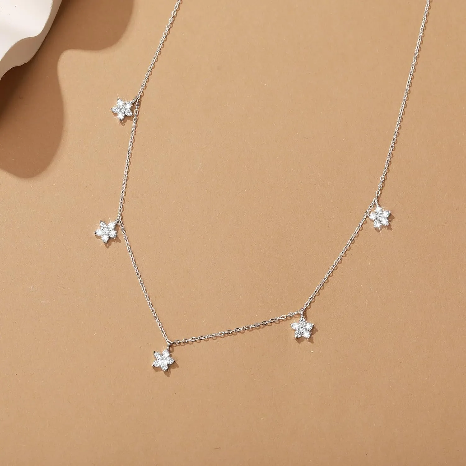 925 Sterling Silver Leaf Necklace 14K Gold Plated CZ Leaf Pendant Necklace for Women Lucky Flower Necklaces 5 Leaves Choker Necklace Dainty Chain Necklaces Jewelry To My Daughter Graduation Gifts