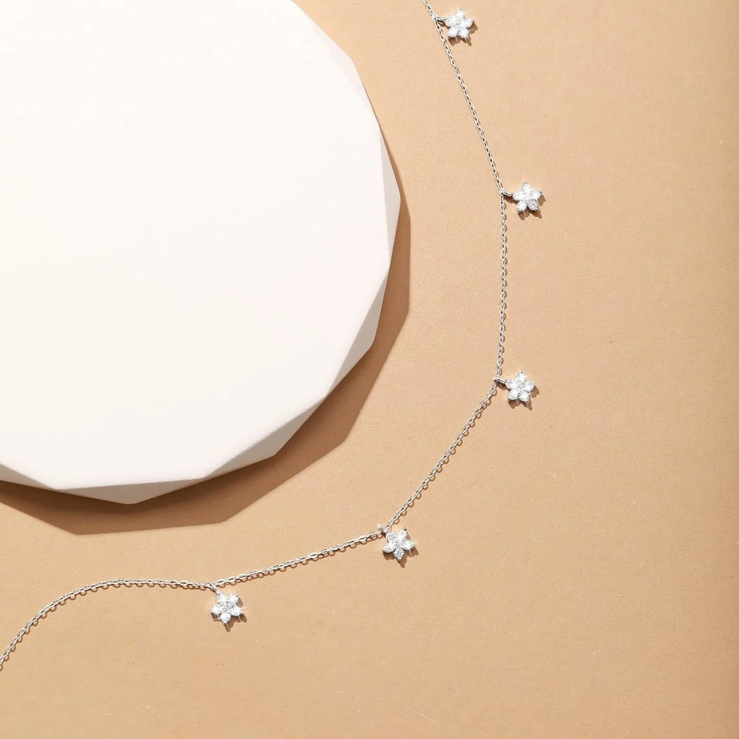 925 Sterling Silver Leaf Necklace 14K Gold Plated CZ Leaf Pendant Necklace for Women Lucky Flower Necklaces 5 Leaves Choker Necklace Dainty Chain Necklaces Jewelry To My Daughter Graduation Gifts