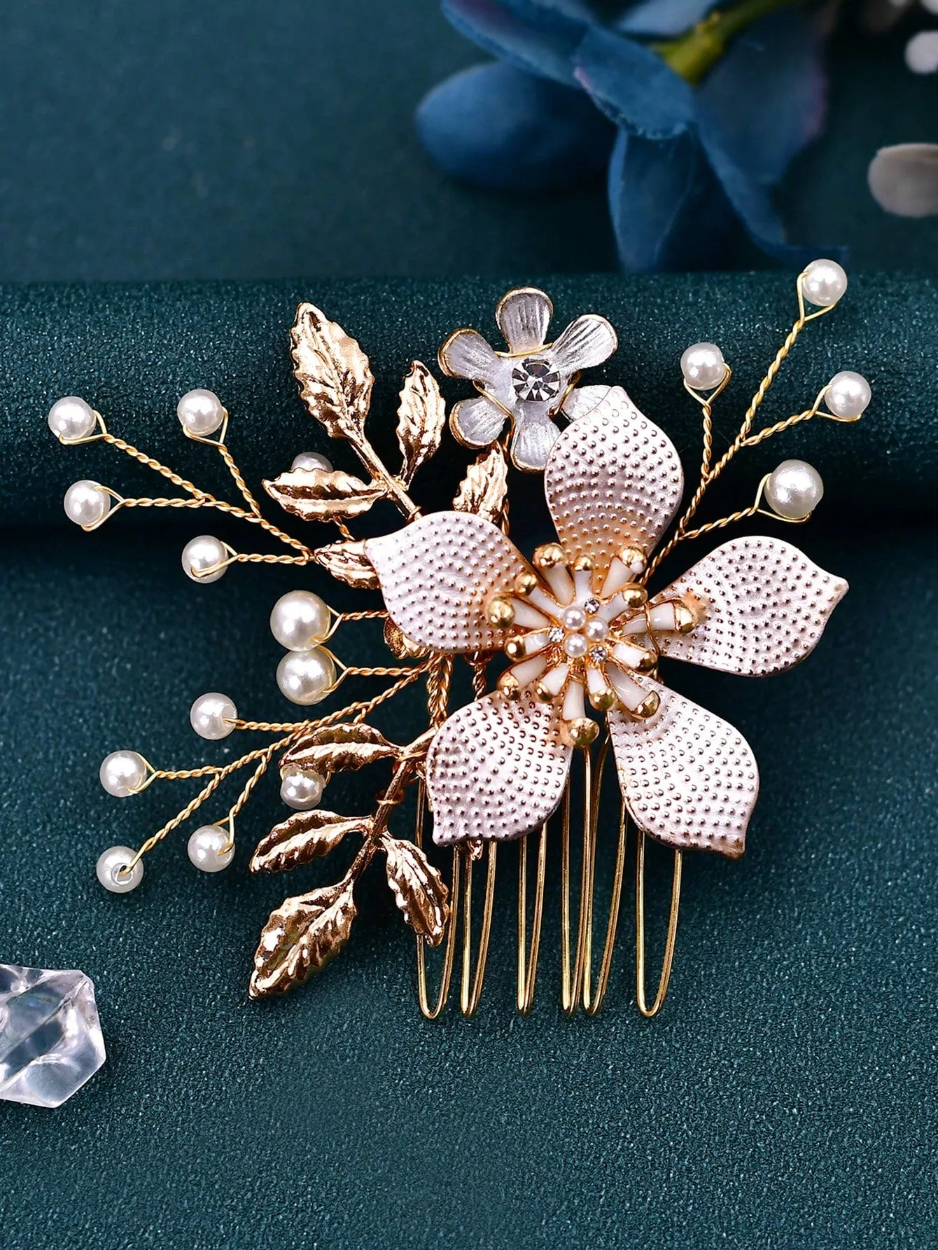 Bridal Hair Comb Gold-Tone Flower Decor Elegant Women Headpiece For Wedding Bride Bridesmaid