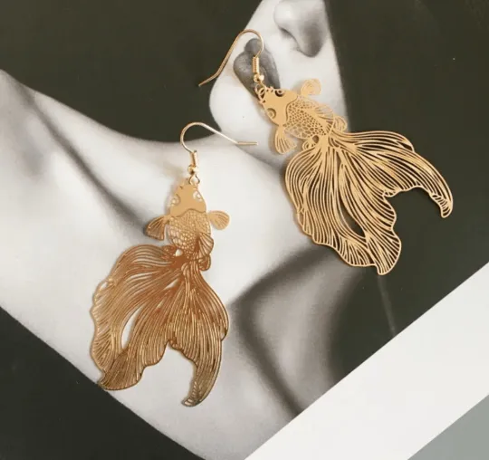 Classical - Colourful koi fish earrings | hollow