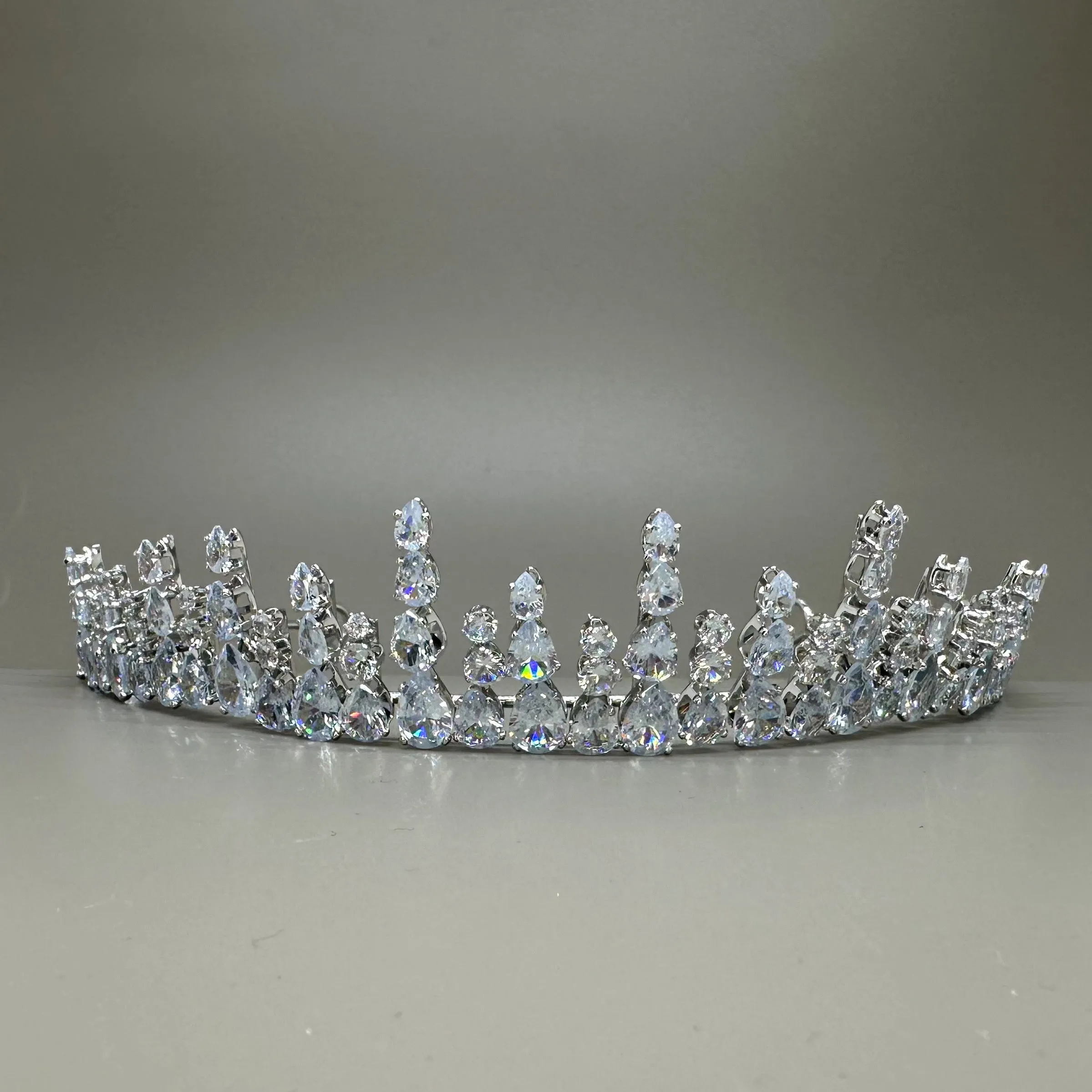 Crown 7