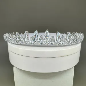 Crown 8