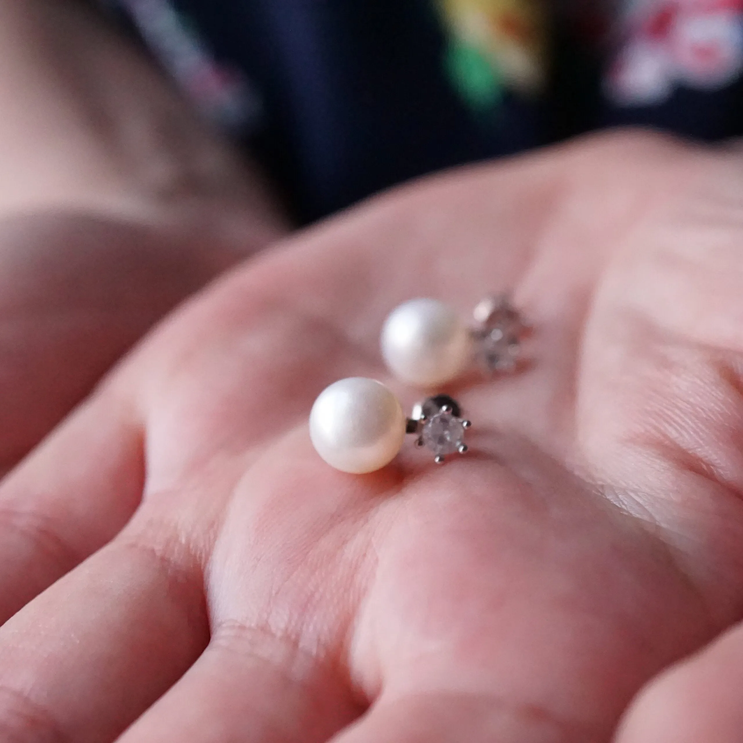 Hazel X - White Pearl Crystal Silver Stud Earrings