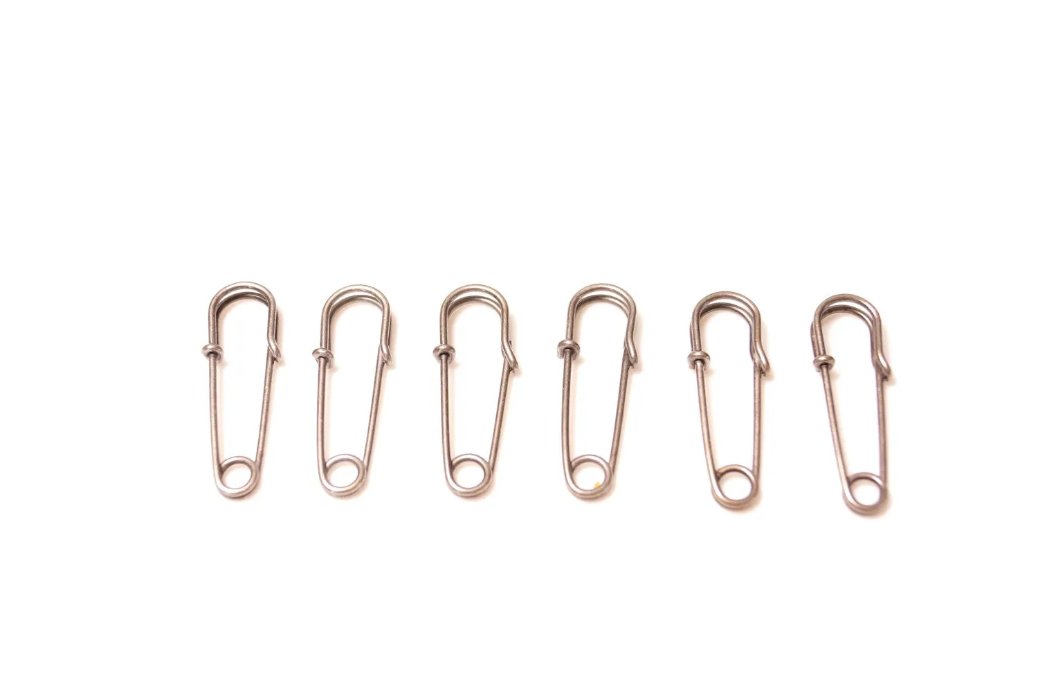 Metal Laundry Pin Style Pins in Antique Silver Finish (Set of 6)