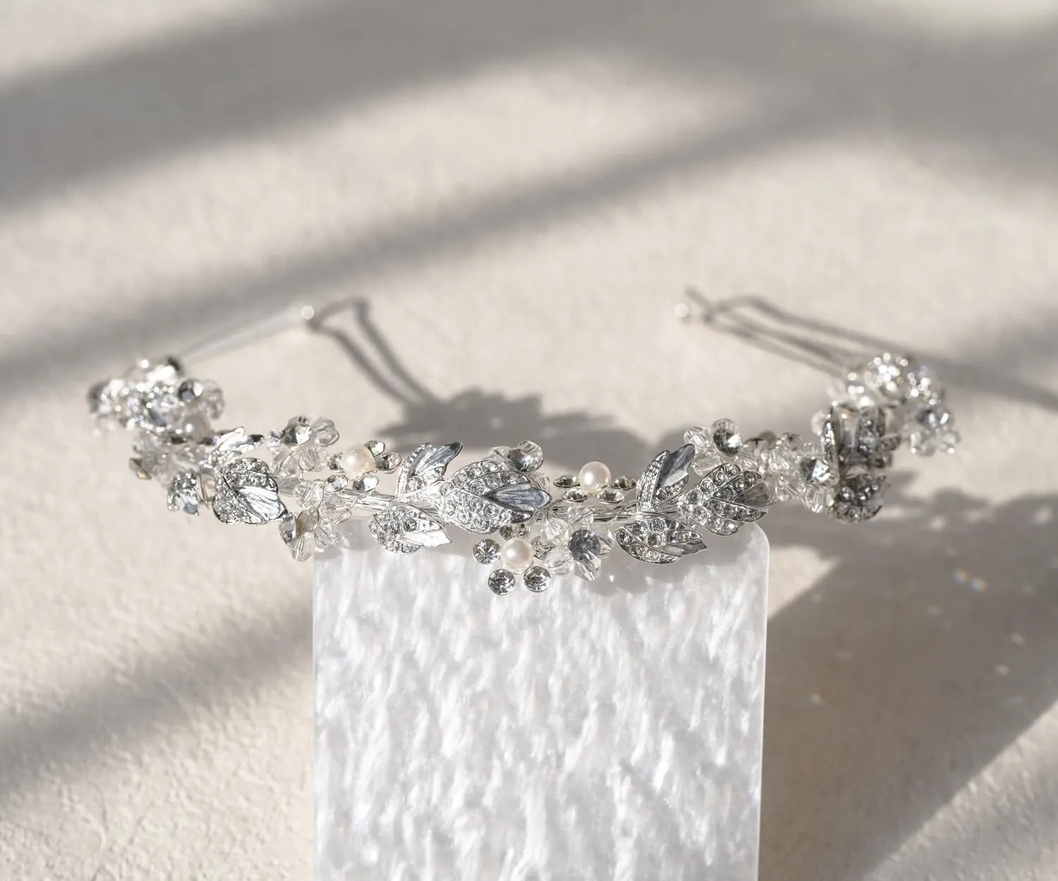 Rhinestone Bridal Headband Crystal Tiara for Women Pearl Wedding Headpieces for Bride Hair Accessories for Flower Girl Bridesmaid, Silver
