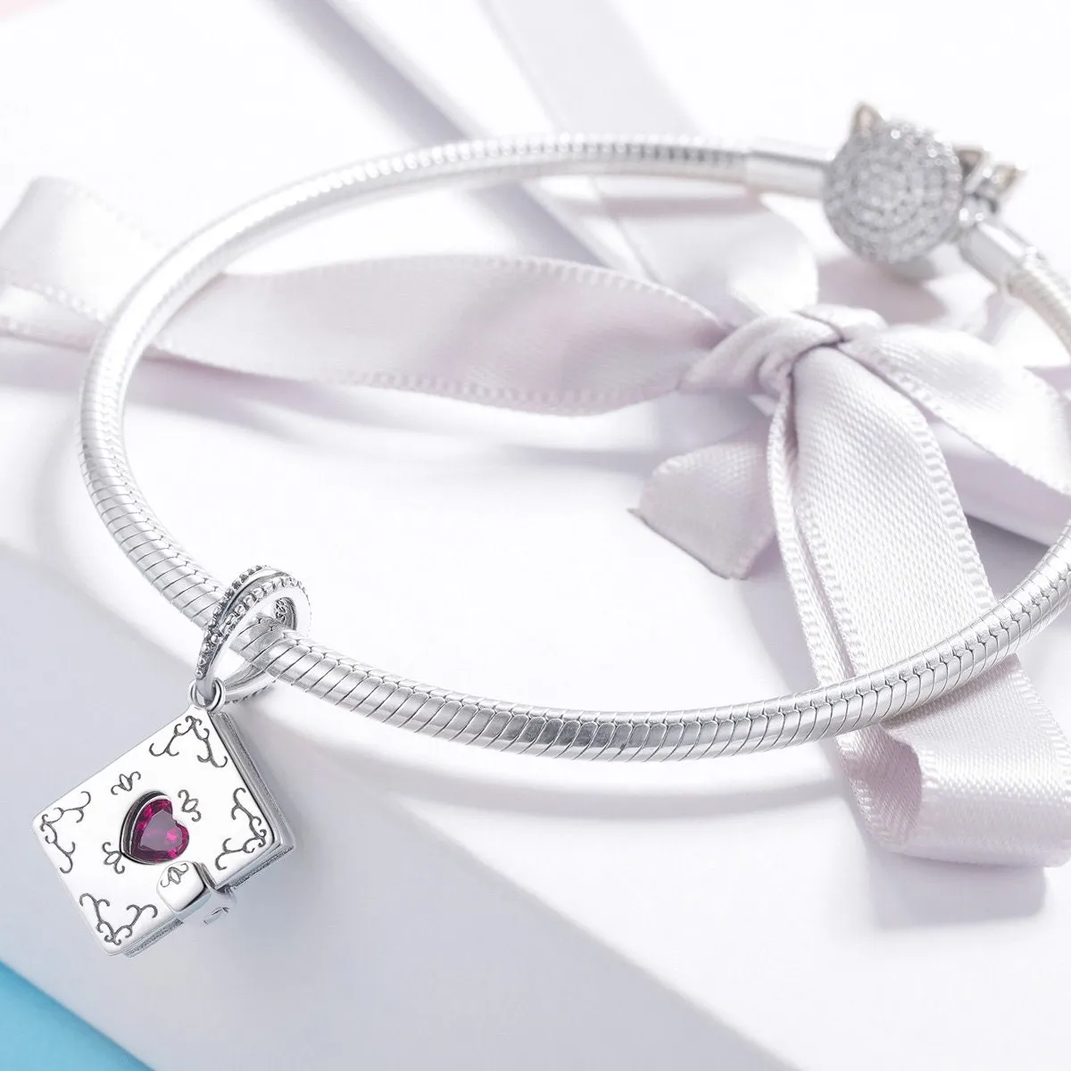 S925 Silver Open the Book Heart Charm Beads