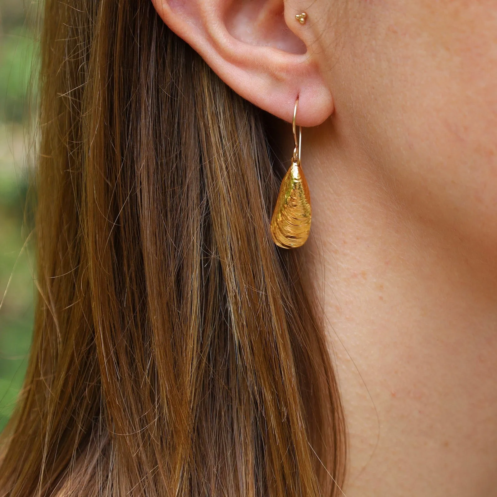 Serenity Shell Earrings in 18K Gold Vermeil