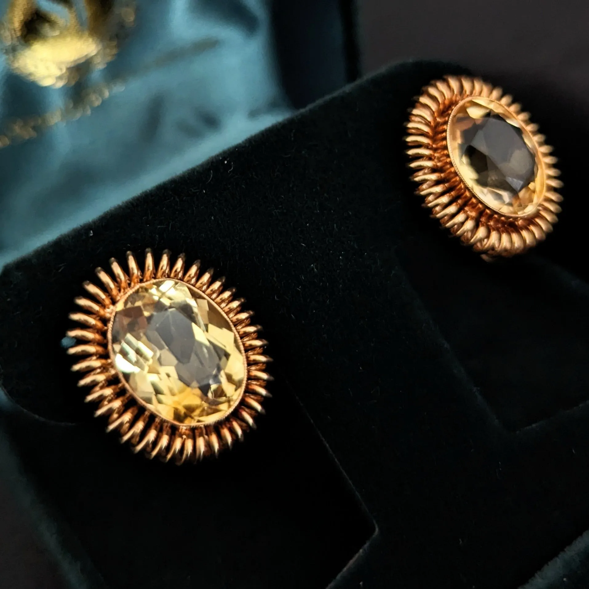 The Tenino - Retro Era Citrine 14k Gold Earrings Non Pierced Screw Backs c.1940s