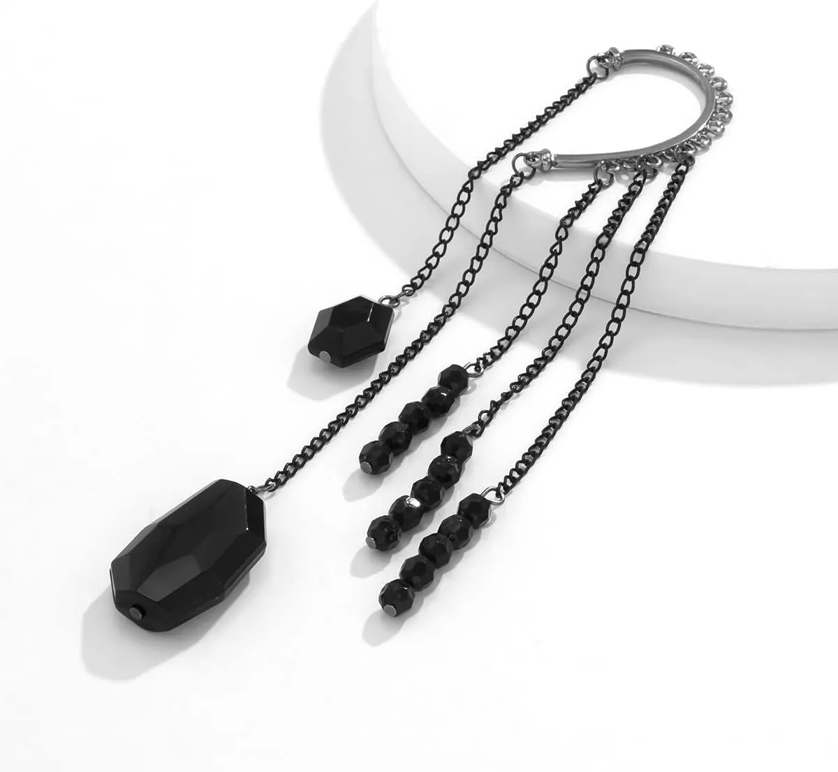 Ymqewq Kenfery Gothic Long Tassel Ear Cuff Wrap 1pcs Non-Piercing Crystal Pearl Drop Dangle Earrings Cartilage Climber Fake Clip on Earrings Punk Ear Jewelry (Style 2), Retro gold (ken-earrings-0018)